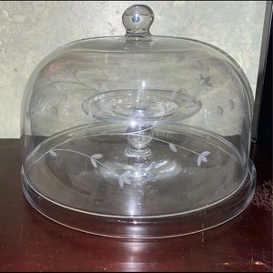 Princess moderna domes  cake plates